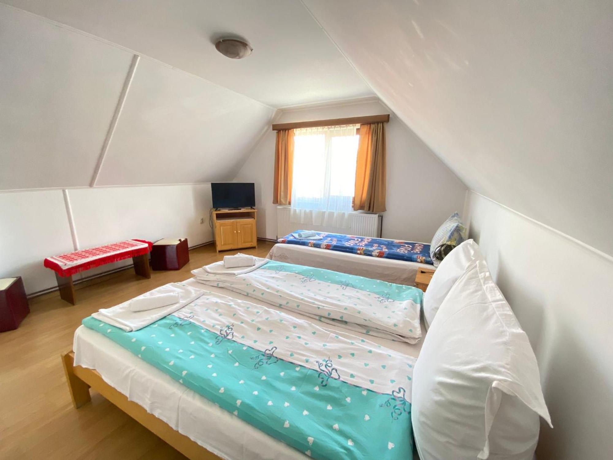 Dobra Haz Hotell Covasna Eksteriør bilde